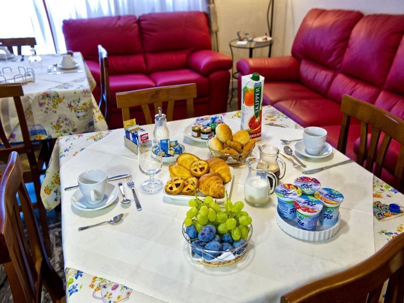 B&B Piazza 300Mila Lecce Eksteriør billede