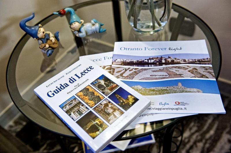 B&B Piazza 300Mila Lecce Eksteriør billede