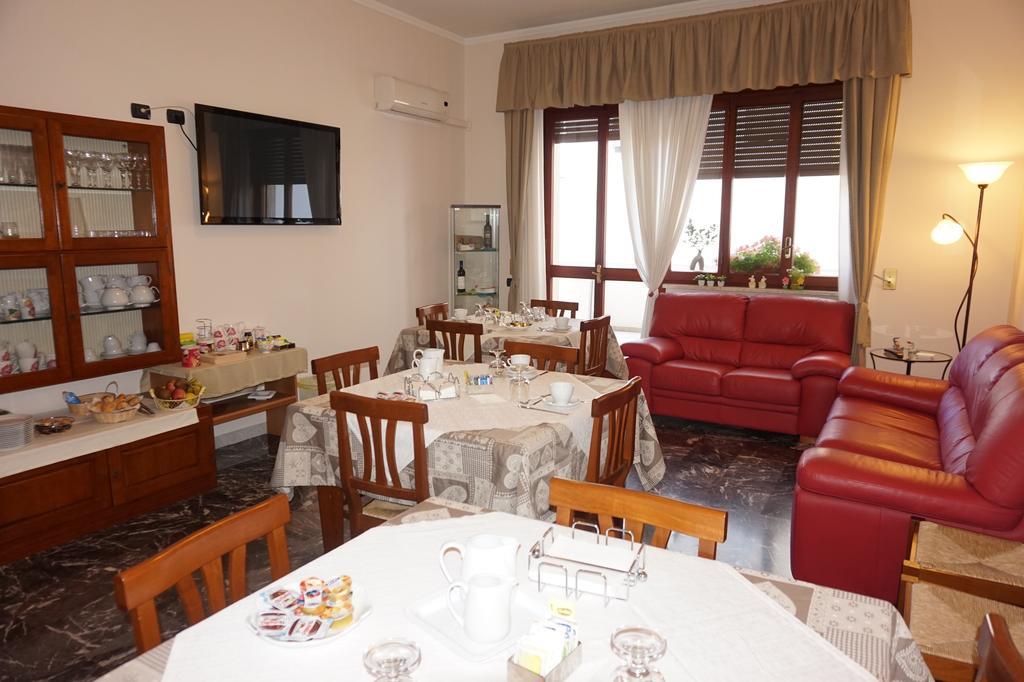 B&B Piazza 300Mila Lecce Eksteriør billede