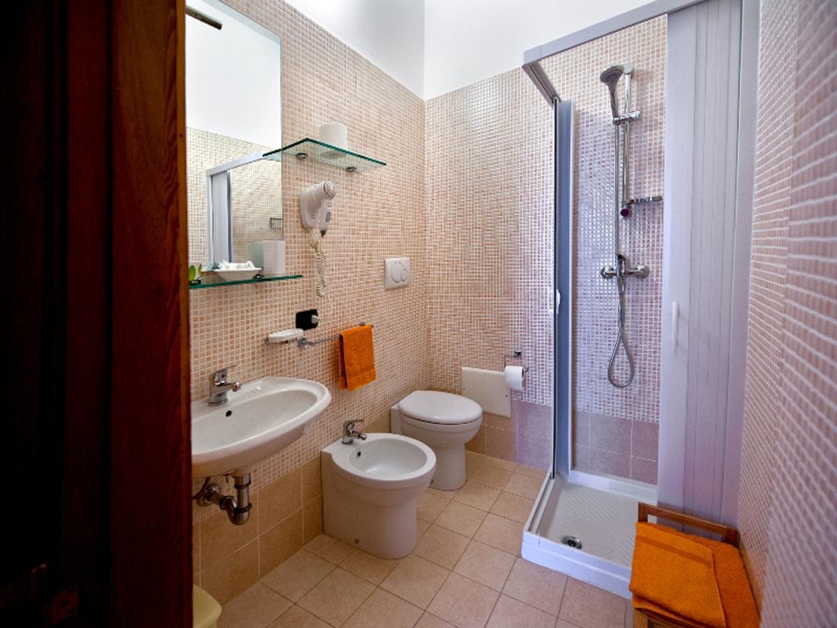 B&B Piazza 300Mila Lecce Eksteriør billede