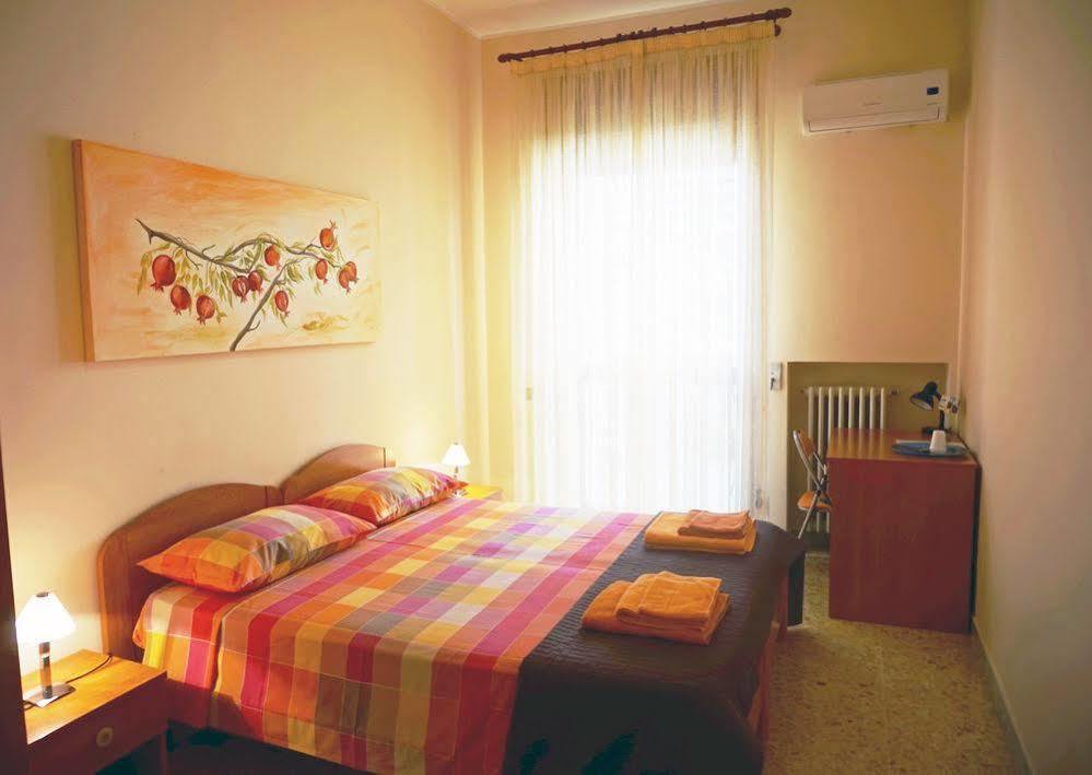B&B Piazza 300Mila Lecce Eksteriør billede