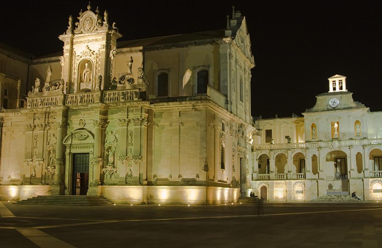 B&B Piazza 300Mila Lecce Eksteriør billede