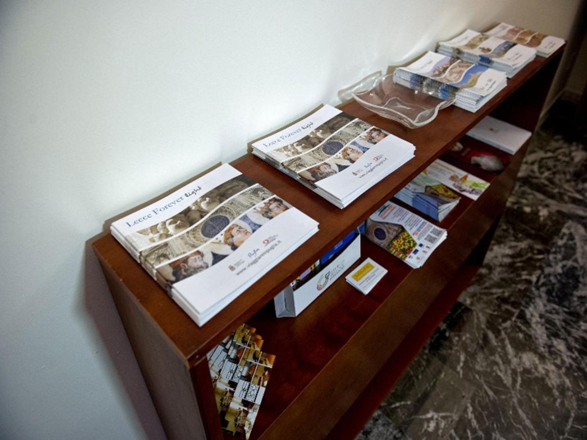 B&B Piazza 300Mila Lecce Eksteriør billede